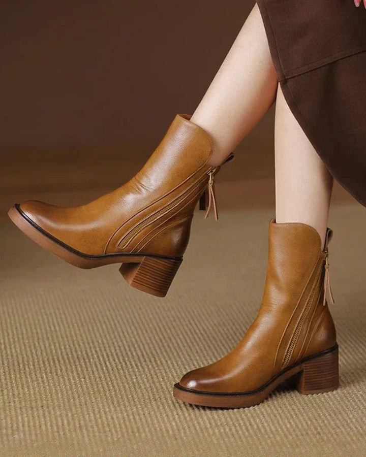 Valorine™ | Elegant and Timeless Leather Boots