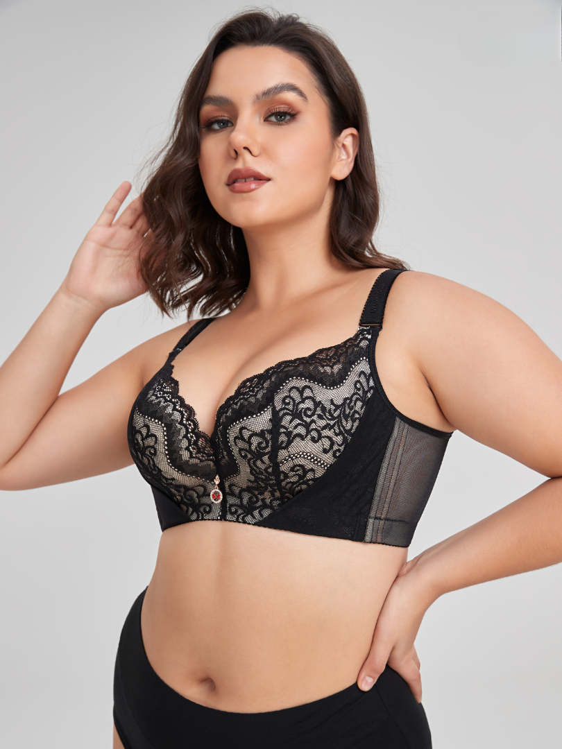 Style Montreal | Elegant Lace Push-Up Bra