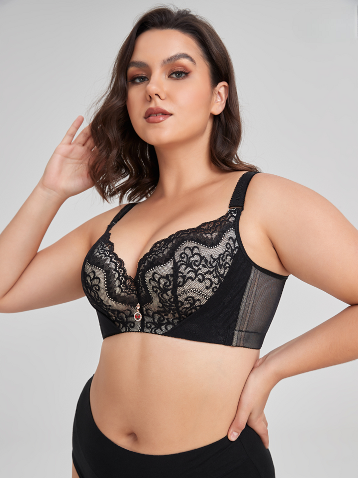 Style Montreal | Elegant Lace Push-Up Bra