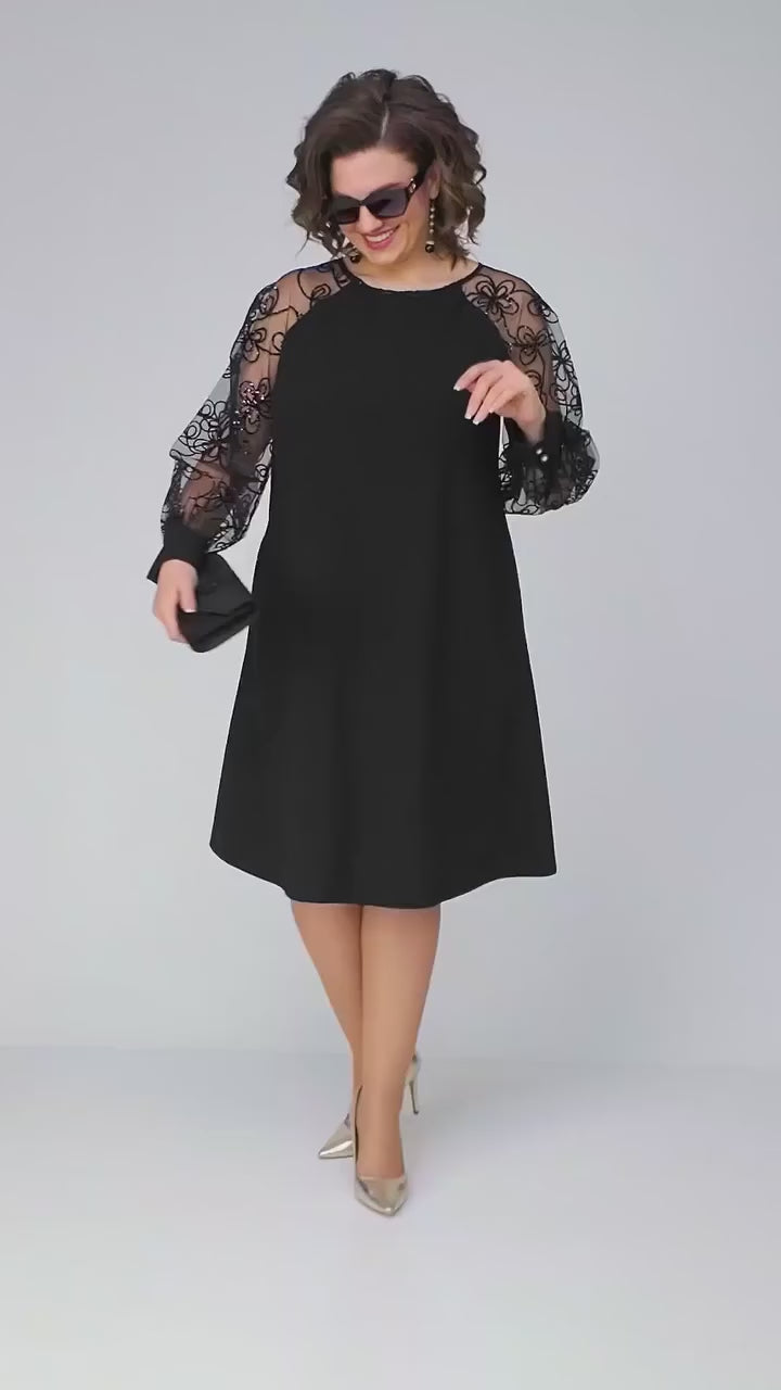 Maxima | Elegant black sexy lace dress